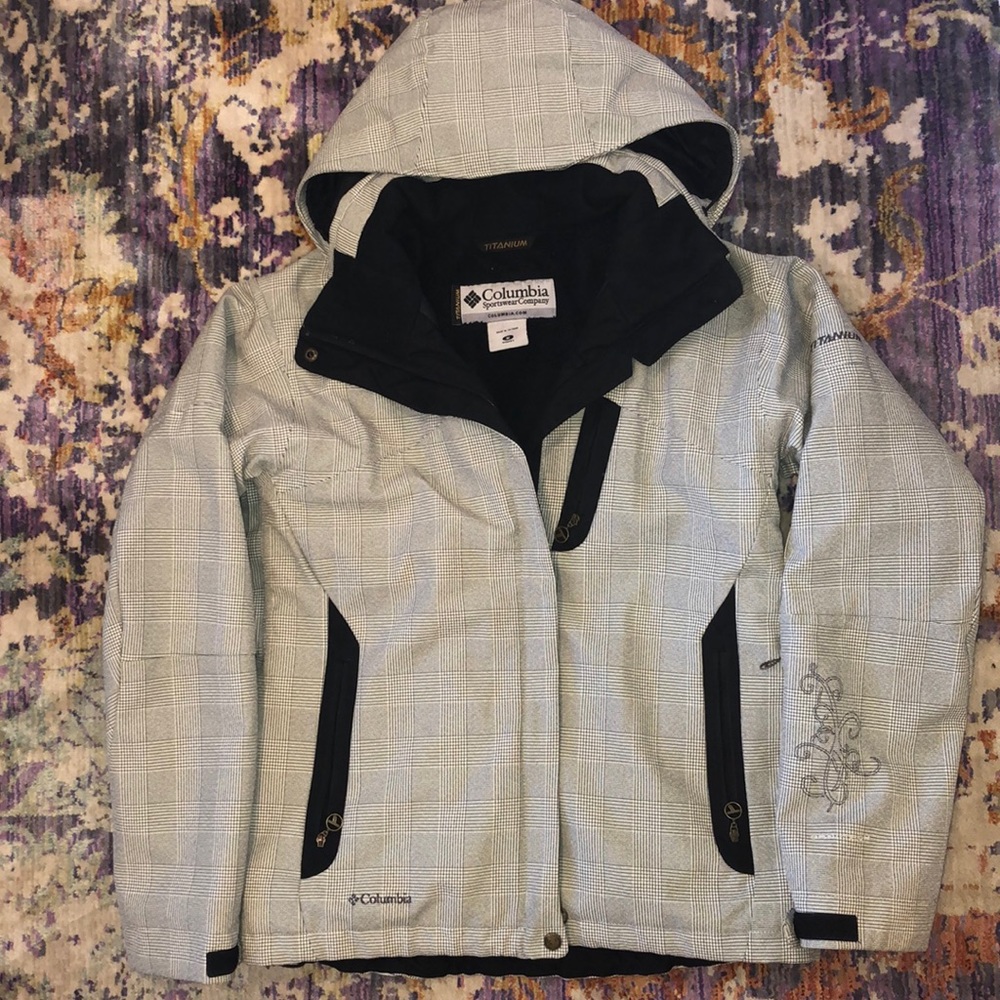 Columbia Omni-tech ski jacket